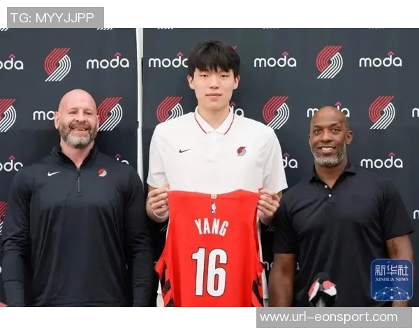 杨瀚森追寻科技进化之路约基奇申京助力他克服艰难起步 杨瀚森追寻科技进化之路约基奇申京助力他克服艰难起步