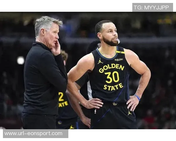 科尔解析勇士战术体系如何围绕库里与追梦构建攻防混乱